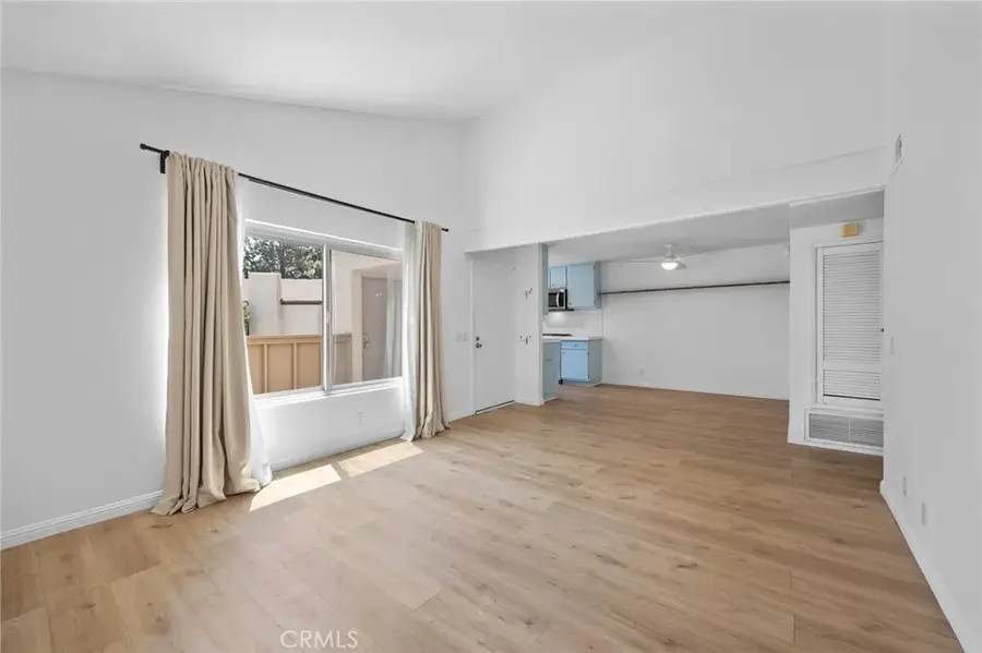 1330 Cabrillo Park #F, Santa Ana, CA 92701 - #3