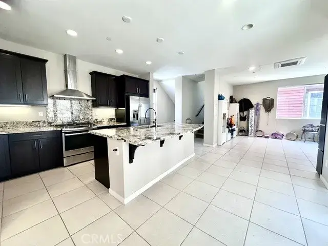 812 Brickyard, Costa Mesa, CA 92627 - #2