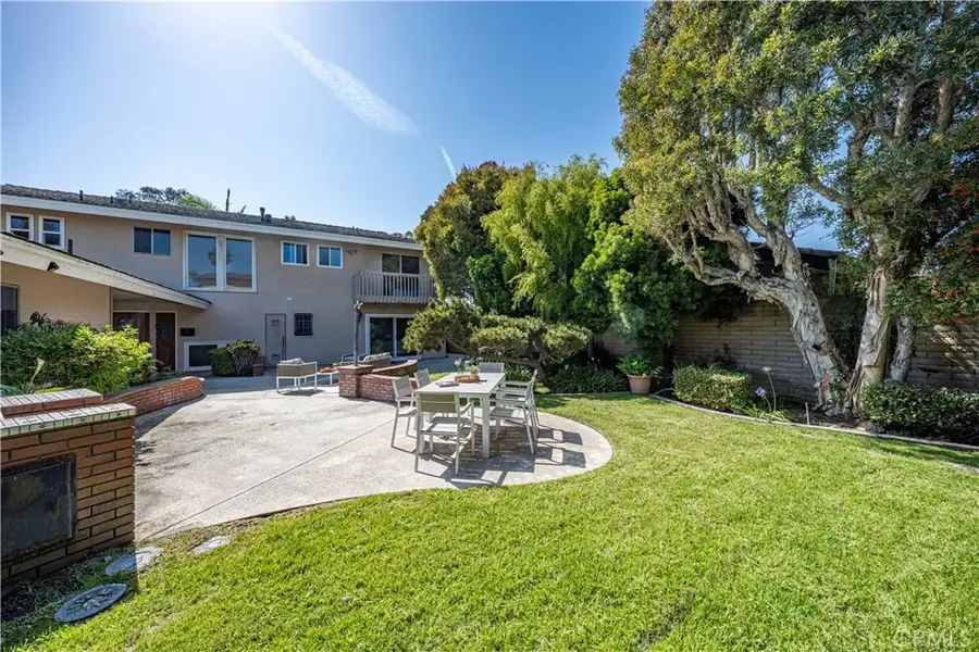 17188 Edgewater, Huntington Beach, CA 92649 - #2