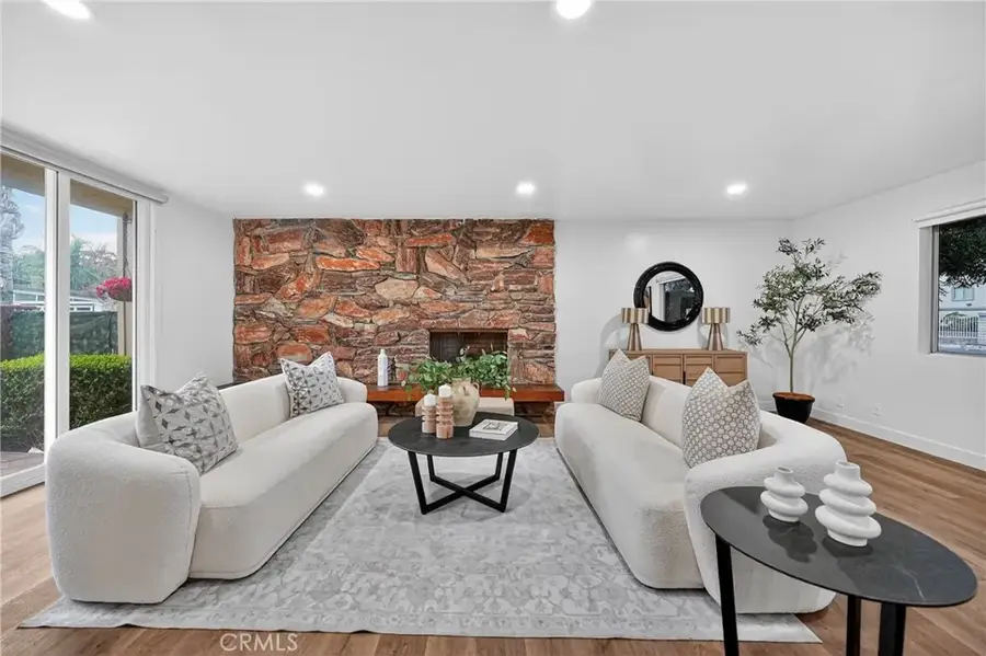 17188 Edgewater, Huntington Beach, CA 92649 - #3