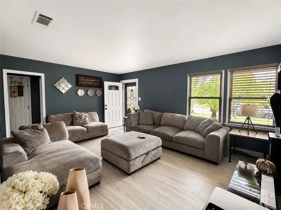 1170 Norman Rd, Colton, CA 92324 - #3