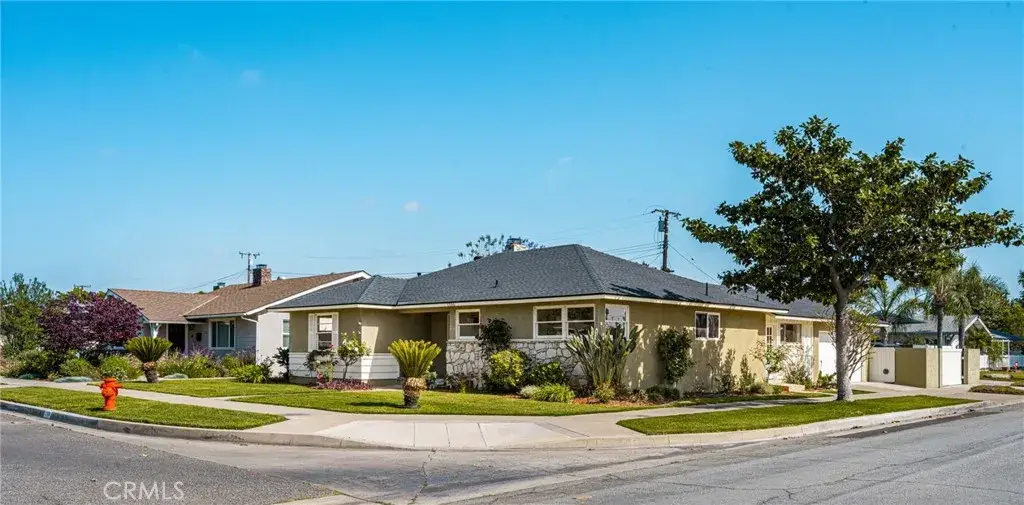 1306 E Rose Avenue, Orange, CA 92867 - #1