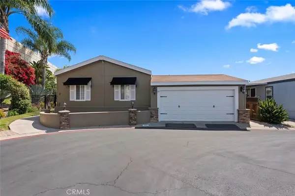 5815 E La Palma #37, Anaheim, CA 92807