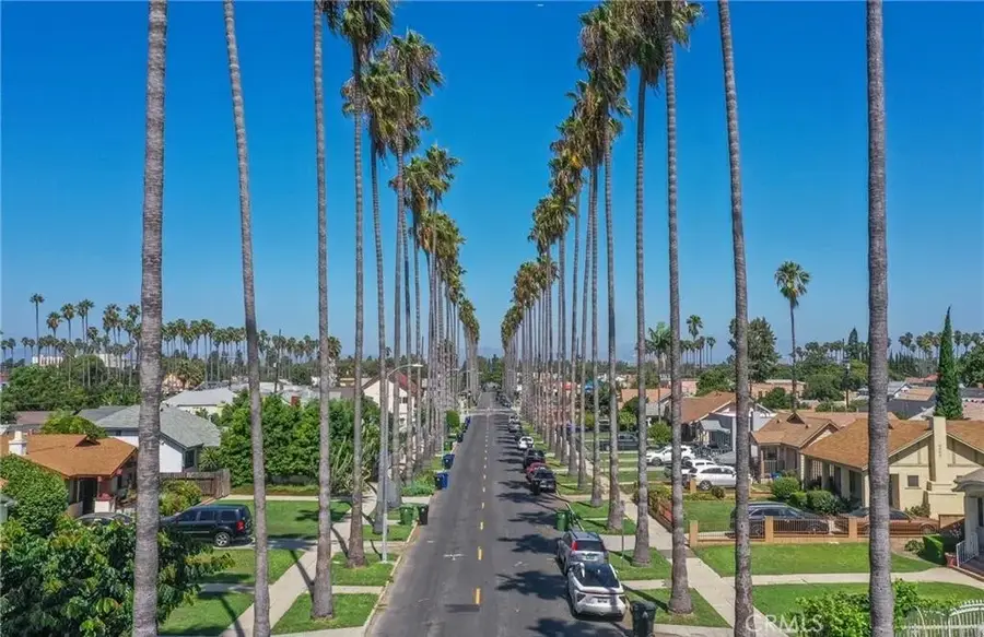 4928 8th Avenue, Los Angeles, CA 90043 - #2