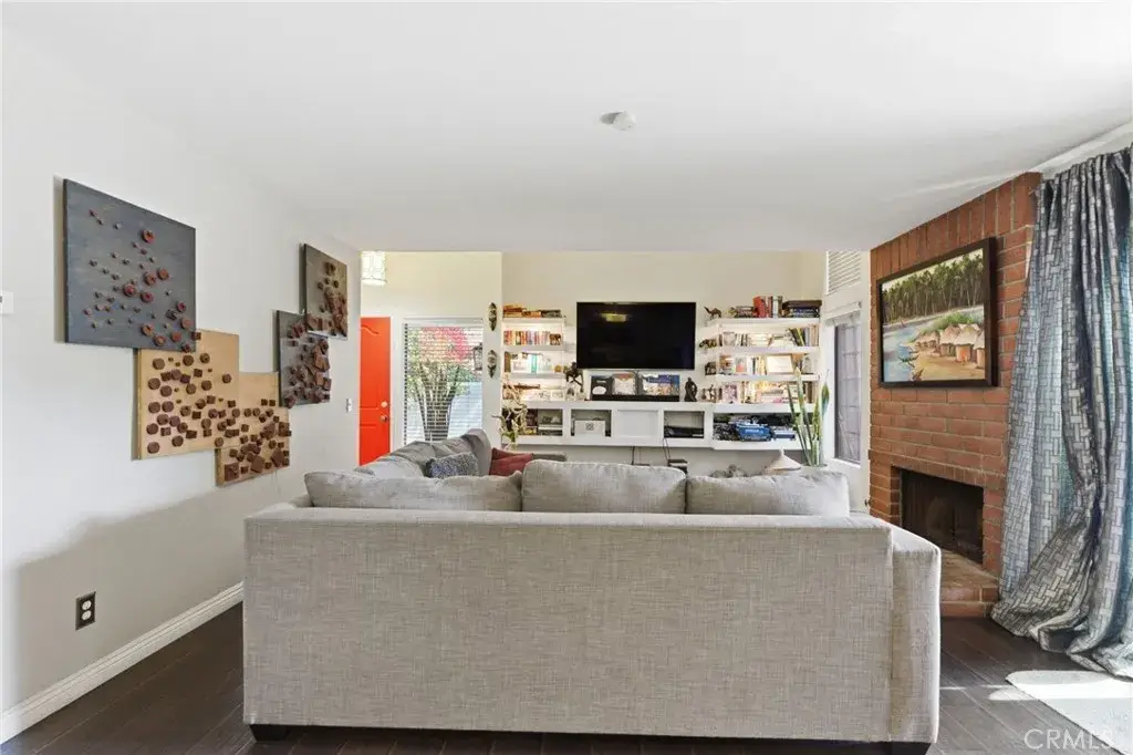 905 Hyde Court, Costa Mesa, CA 92626 - #1