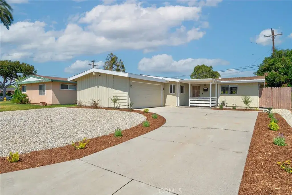 8410 Sanger Avenue, Whittier, CA 90606 - #1