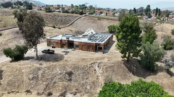 23299 Lawson, Corona, CA 92883