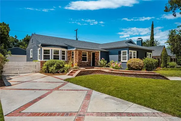 1112 N Lowell, Santa Ana, CA 92703