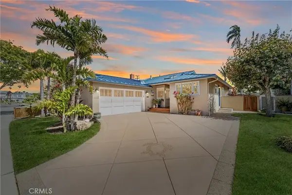 800 Driftwood Avenue, Seal Beach, CA 90740