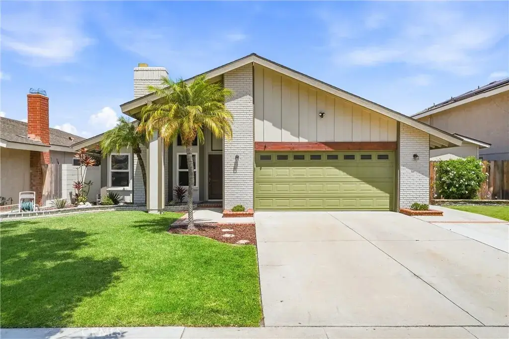 6009 E Calle Cedro, Anaheim Hills, CA 92807 - #1