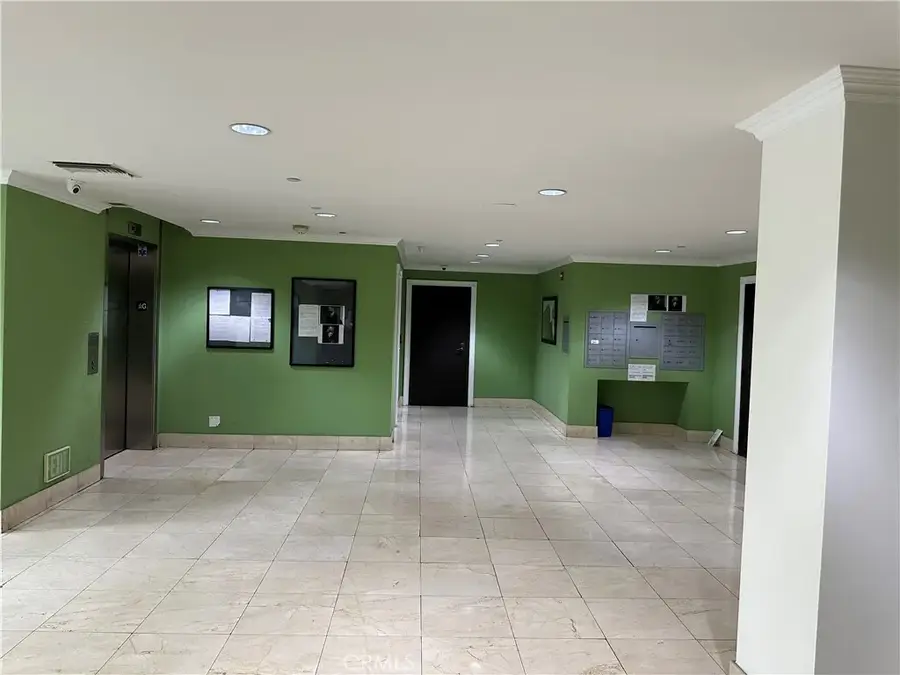 722 S Oxford Avenue #103, Los Angeles, CA 90005 - #3