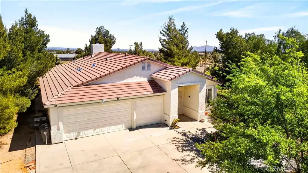 9770 Sunny Vista, Phelan, CA 92371 - #1