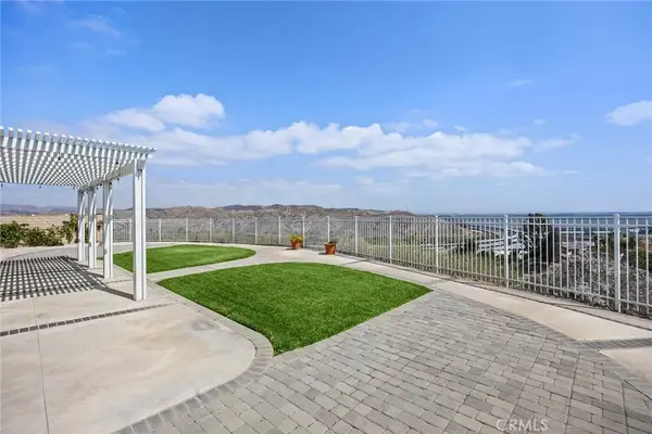 4311 San Viscaya Circle, Corona, CA 92882