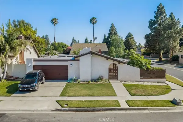 1099 Salinas, Costa Mesa, CA 92626