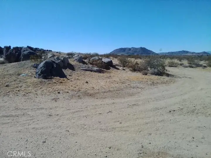 60820 Summers, Landers, CA 92285 - #2