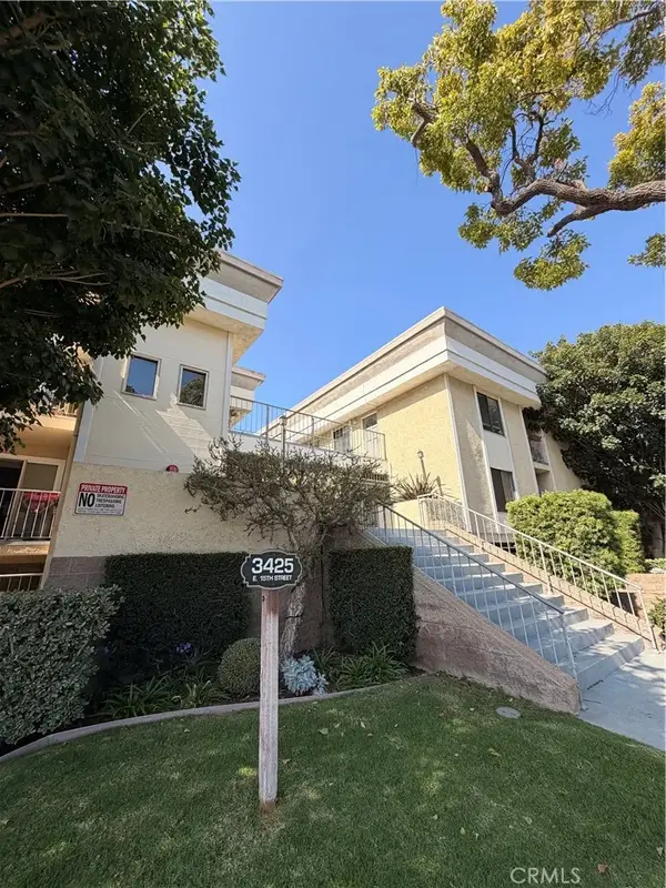 3425 E 15th Street #13D, Long Beach, CA 90804