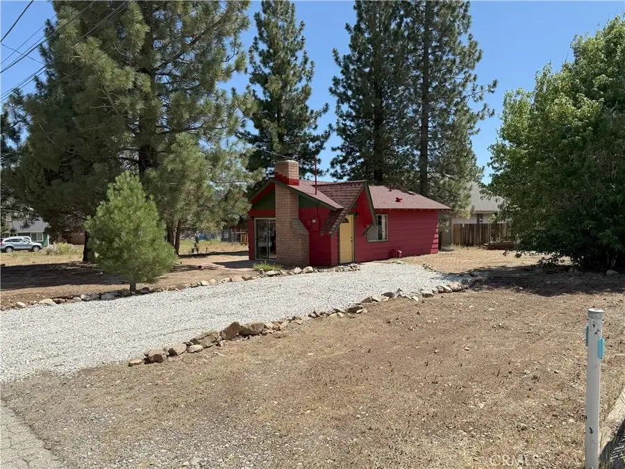936 Pinon Lane, Big Bear City, CA 92314 - #2