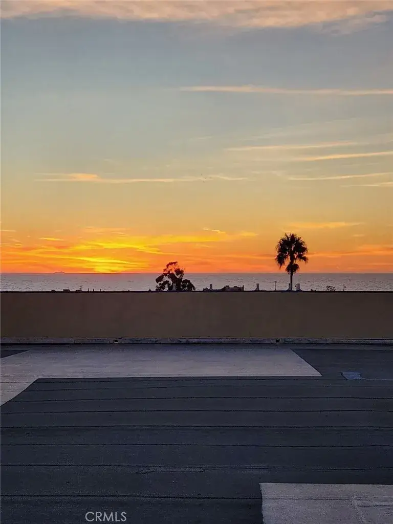 1707 Pacific Coast #507, Hermosa Beach, CA 90254 - #2