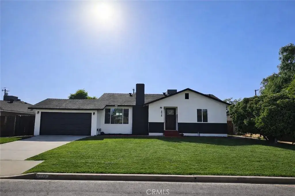 3018 Nelson, Bakersfield, CA 93305 - #1