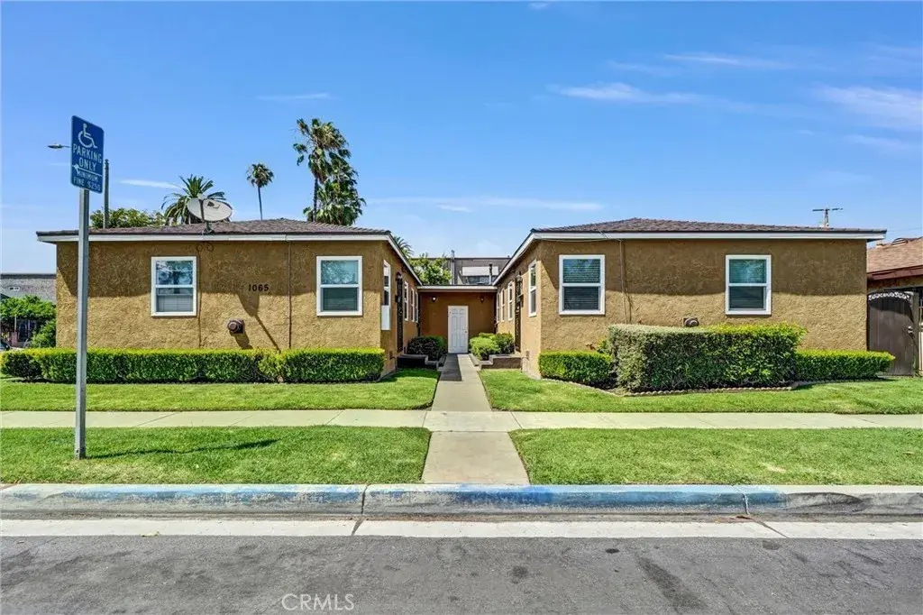 1065 E 19th, Long Beach, CA 90806 - #1