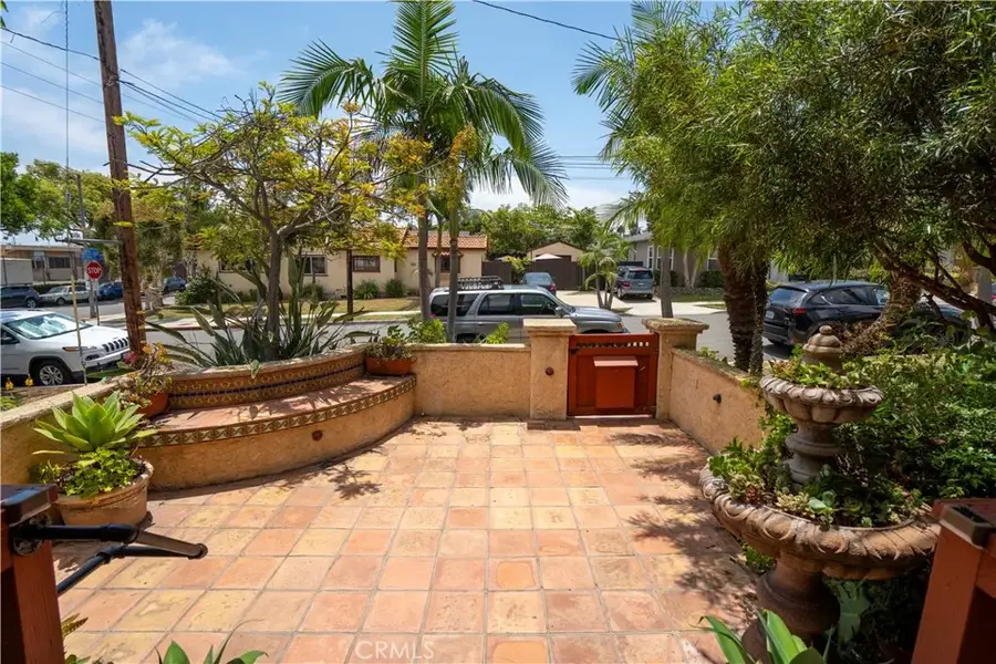 4231 E 8th, Long Beach, CA 90804 - #3