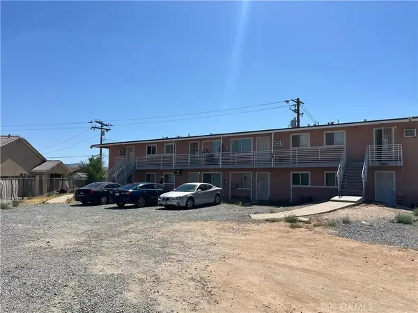 15535 Broken Bow Rd, Apple Valley, CA 92307