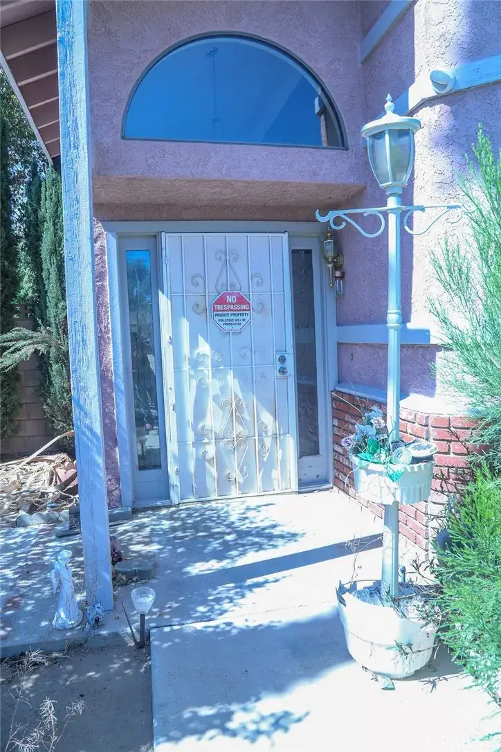 4545 W Avenue L10, Lancaster, CA 93536 - #2