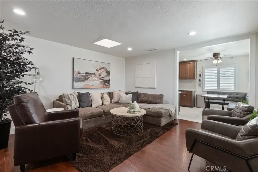 834 S Riverside Avenue, Rialto, CA 92376 - #2