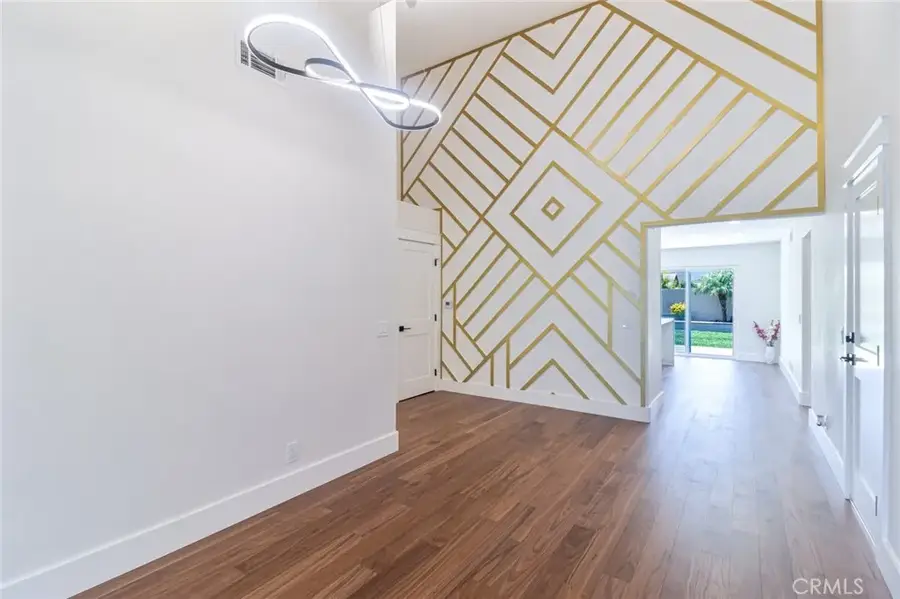 4122 Loma, Irvine, CA 92604 - #3