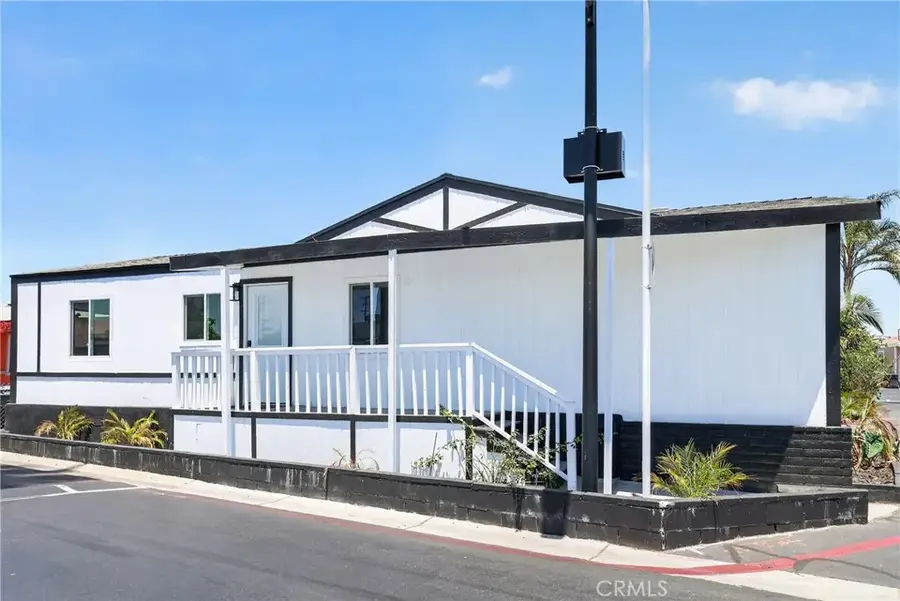 215 S Sullivan #220, Santa Ana, CA 92704 - #3