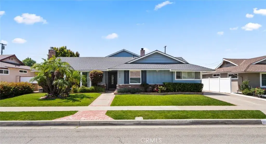 1508 E Candlewood Avenue, Orange, CA 92867 - #1