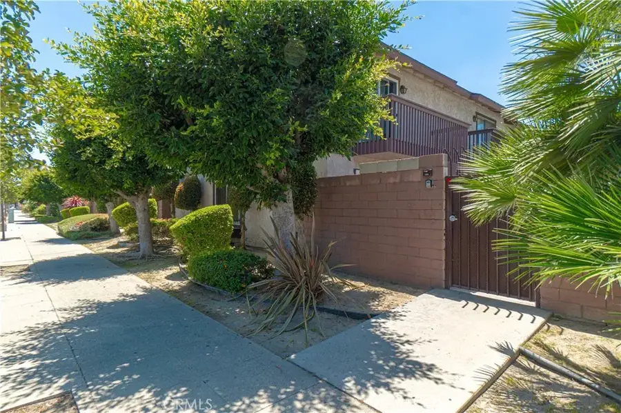 2231 Santa Fe #13, Long Beach, CA 90810 - #3