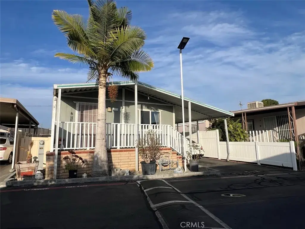 303 Crown #197, Santa Ana, CA 92704 - #1