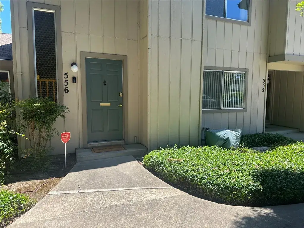 556 Windward, Sacramento, CA 95831 - #1