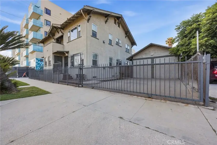 325 E 14th, Long Beach, CA 90813 - #3
