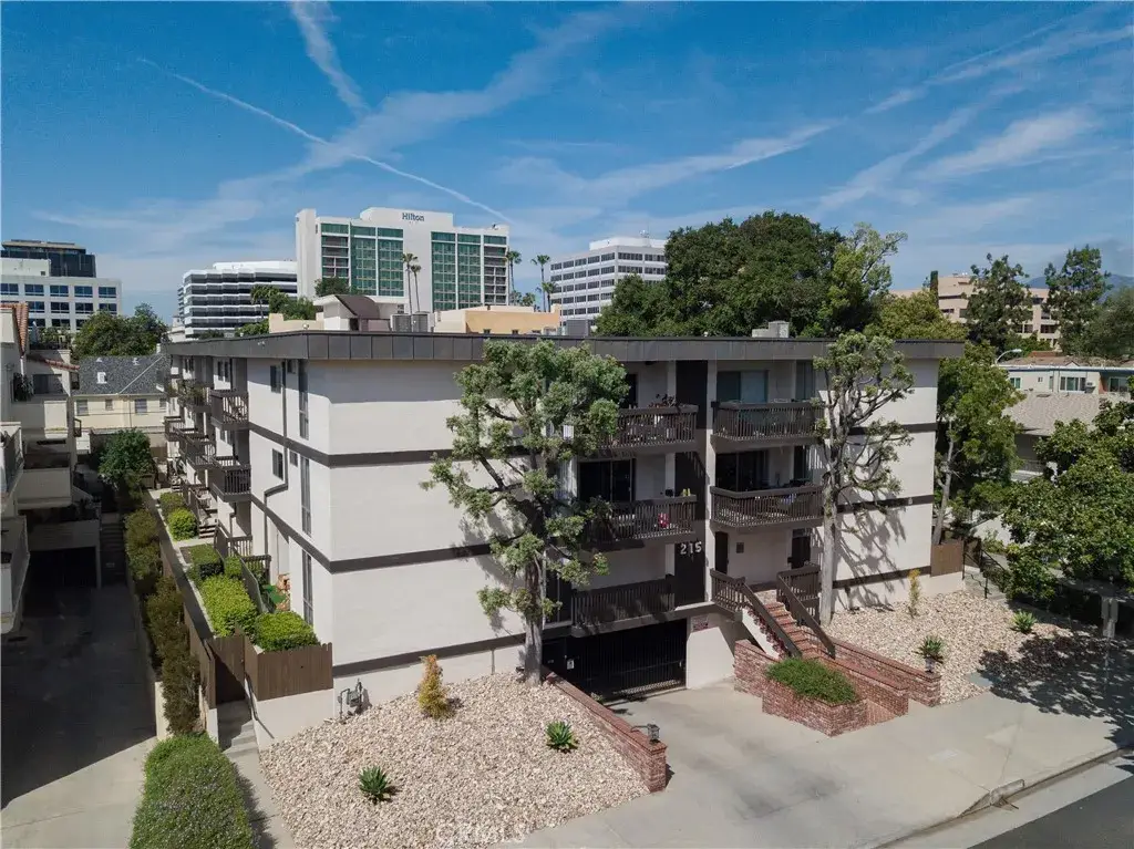 215 S Madison, Pasadena, CA 91101 - #1