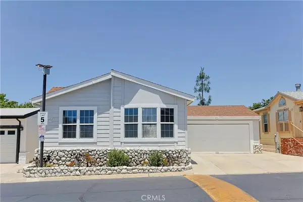 23301 Ridge Route #207, Laguna Hills, CA 92653