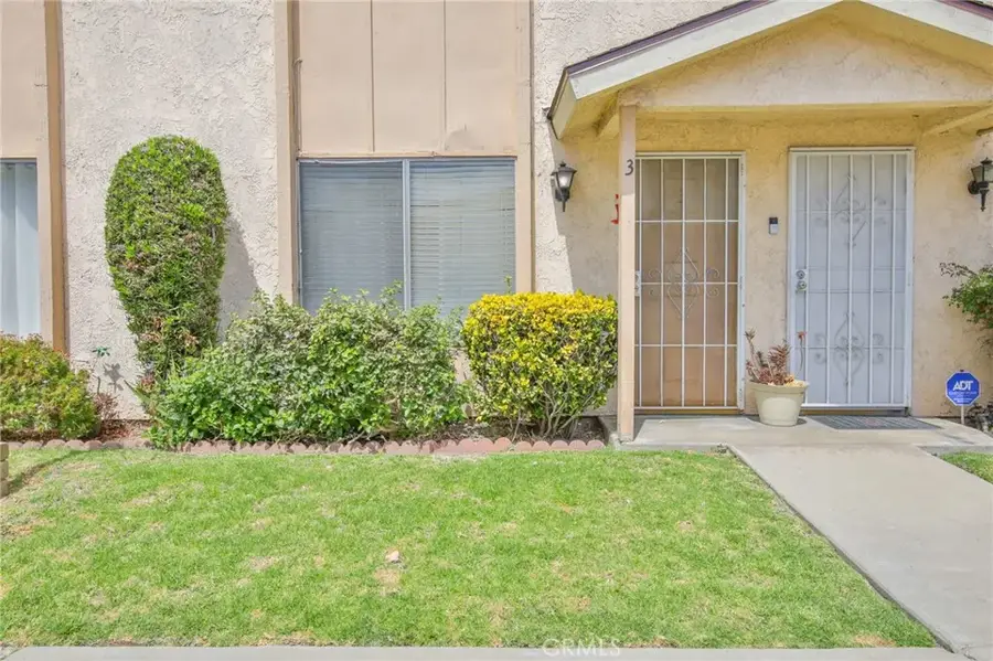 15927 Santa Ana Avenue #3, Bellflower, CA 90706 - #2