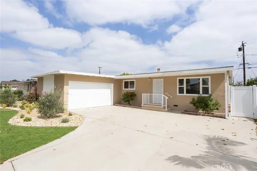 1137 W Baker, Fullerton, CA 92833 - #3