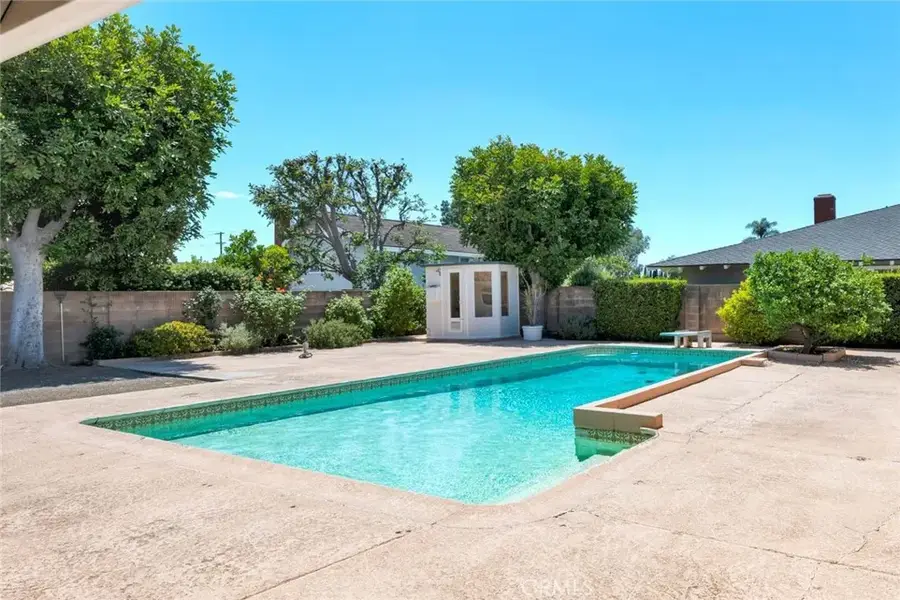 19002 Chadbourne Lane, North Tustin, CA 92705 - #2