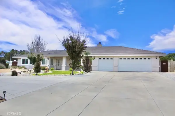 7736 El Cerrito, Hesperia, CA 92345