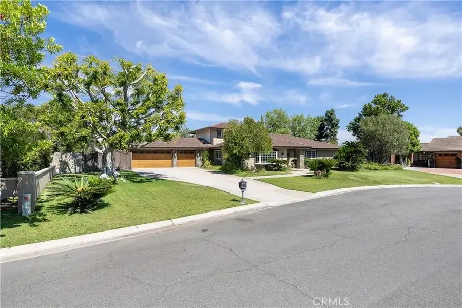 10542 Park Villa Circle, Villa Park, CA 92861 - #2
