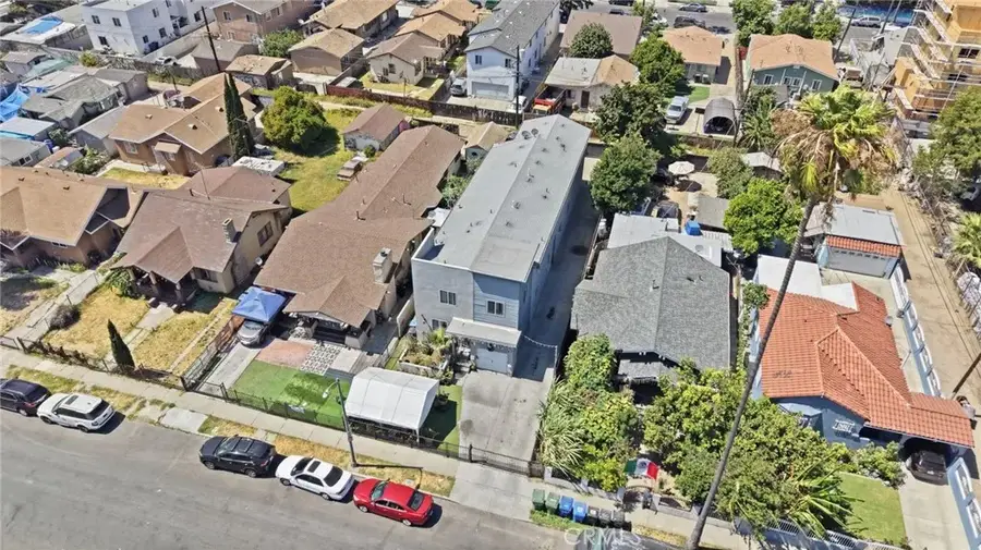 325 W 75th Street, Los Angeles, CA 90003 - #3