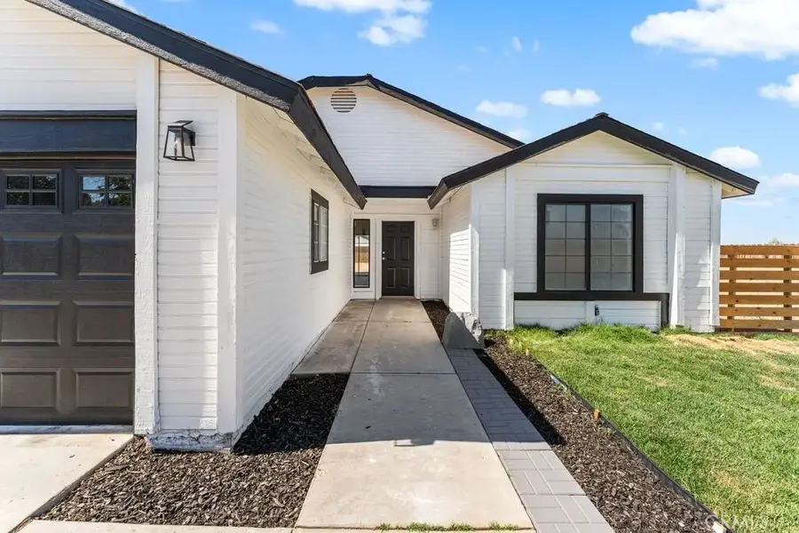 2559 E Avenue J2, Lancaster, CA 93535 - #3