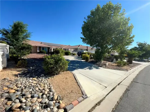 20284 Majestic Drive, Apple Valley, CA 92308