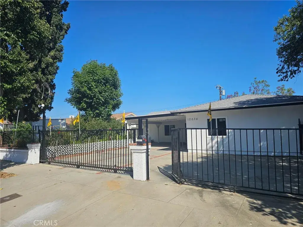 12036 Jouett, Sylmar, CA 91342 - #1
