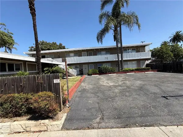1651 E South, Long Beach, CA 90805