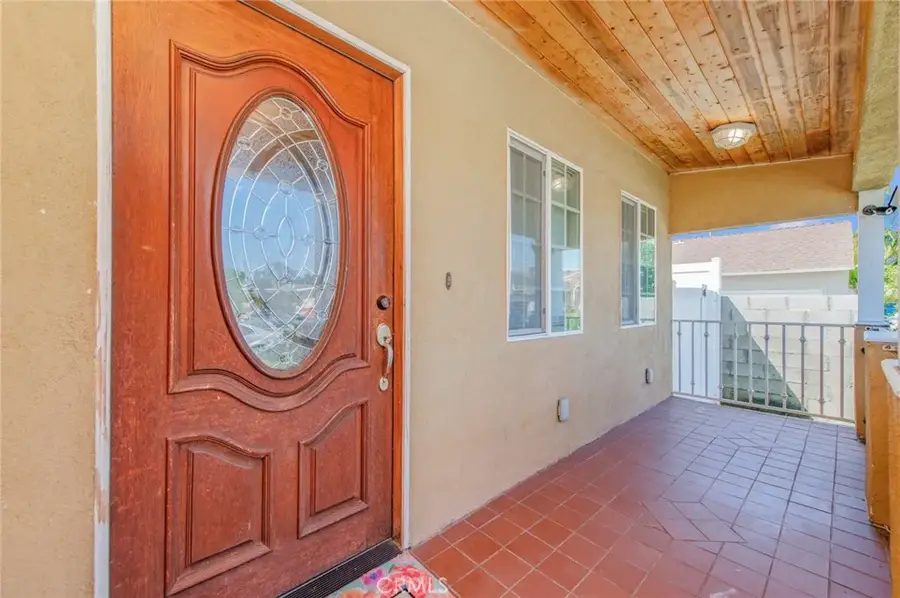 10530 Newville Avenue, Downey, CA 90241 - #3