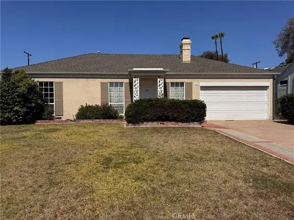 4251 Blackthorne Avenue, Long Beach, CA 90808