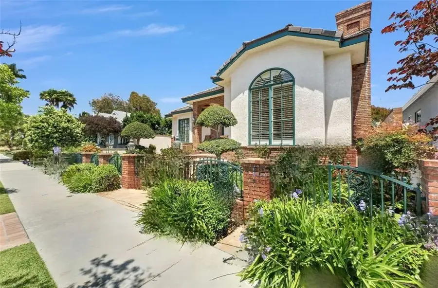 236 Belmont, Long Beach, CA 90803 - #3
